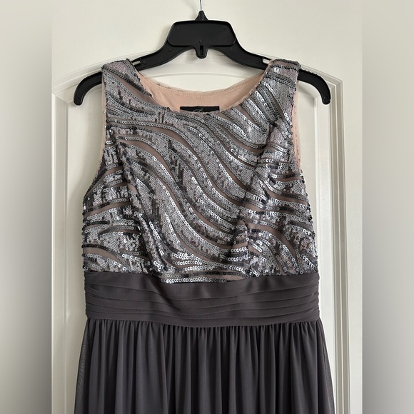 NWOT Betsy & Adam Women’s Formal Gown/Dress - Picture 7 of 9